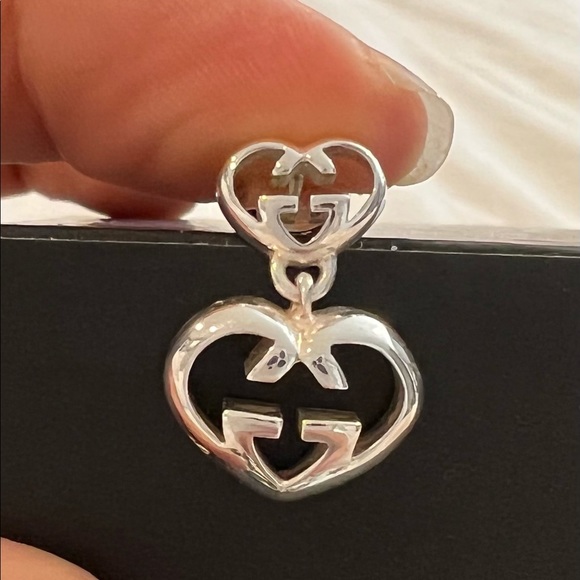 Gucci earrings I used one time only - Picture 2 of 2